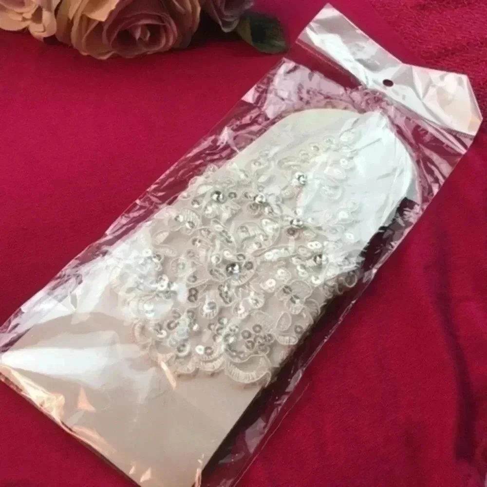 COPY - bridal gloves one sixe